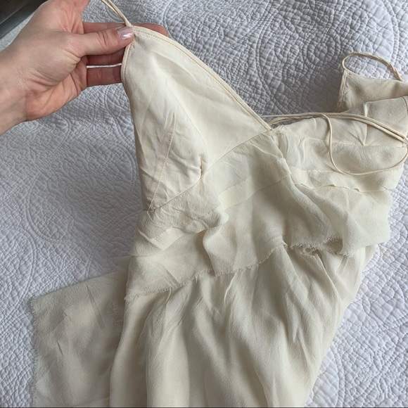 Aritzia Wilfred Pure Silk Strappy Top - Picture 12 of 12